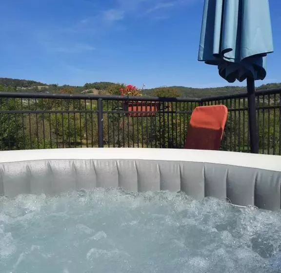 Majatalo Vila La Izvorul Putinei