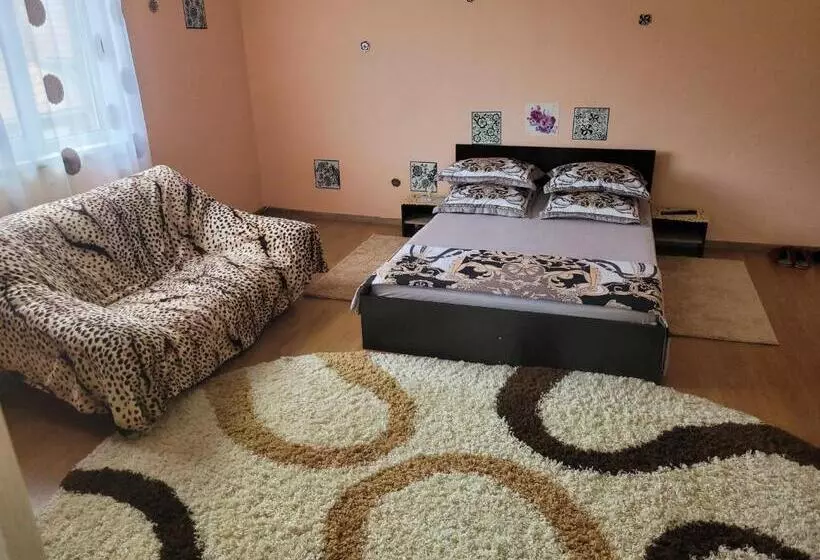 Majatalo Vila La Izvorul Putinei