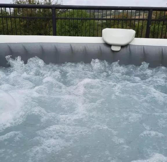 Majatalo Vila La Izvorul Putinei