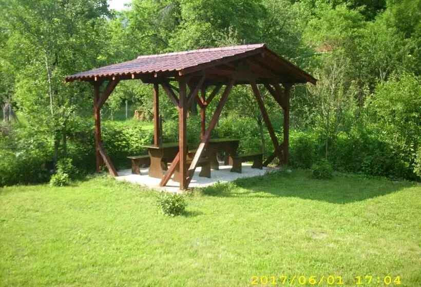 Majatalo Villa Ribarica