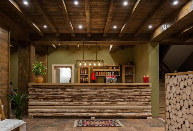 Pensiunea Colt De Rai