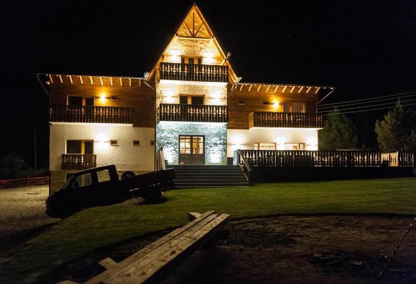 Pensiunea Colt De Rai