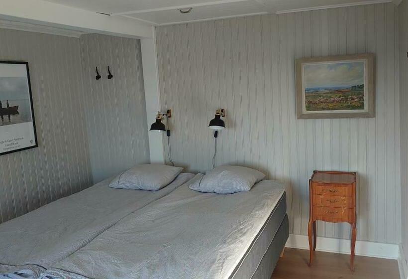 Vandrarhemmet Tallbacka/ängelsberg Hostel