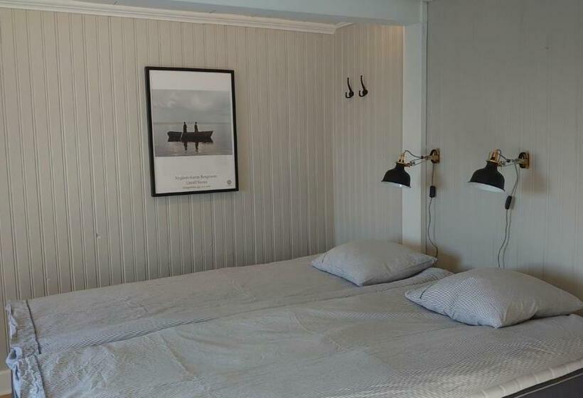 Vandrarhemmet Tallbacka/ängelsberg Hostel