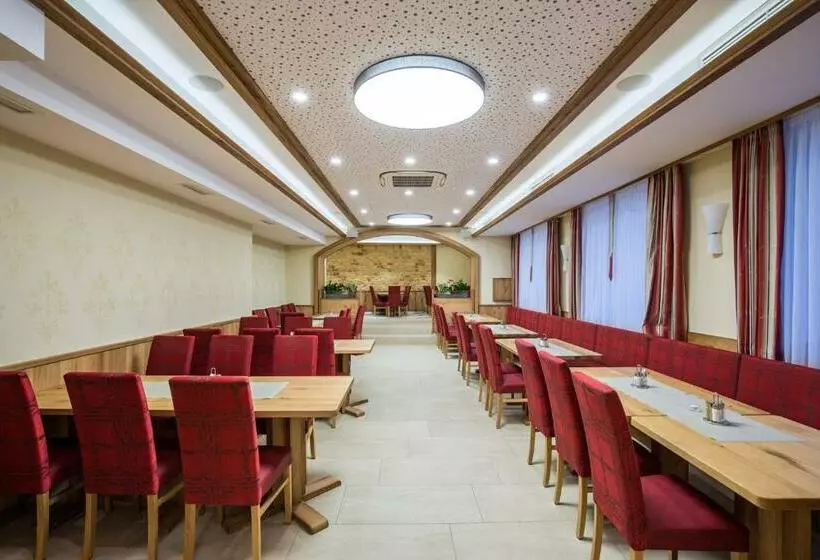 Retkeilymaja Freiensteinerhof Superior