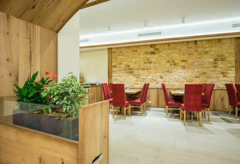 Retkeilymaja Freiensteinerhof Superior