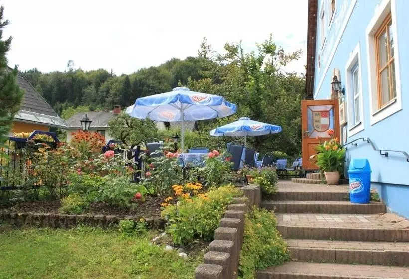 Retkeilymaja Gasthaus Stefaner