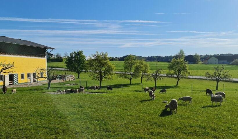 호스텔 Landgasthof Entenwirt Tarsdorf