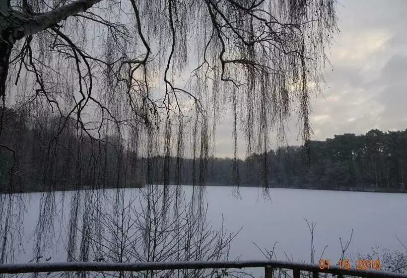 Retkeilymaja Lovecký Hotel Jívák