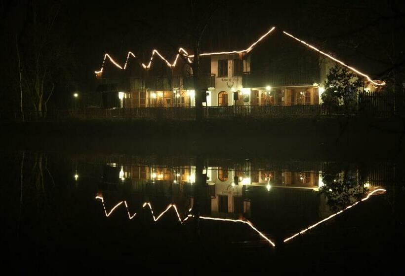 הוסטל Lovecký Hotel Jívák