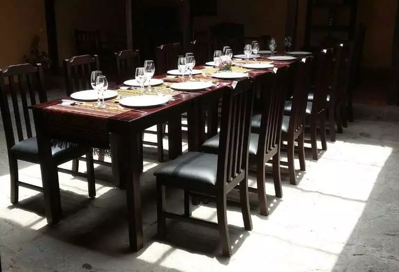 Aamiaismajoitus (B&B) Hostería La Condesa