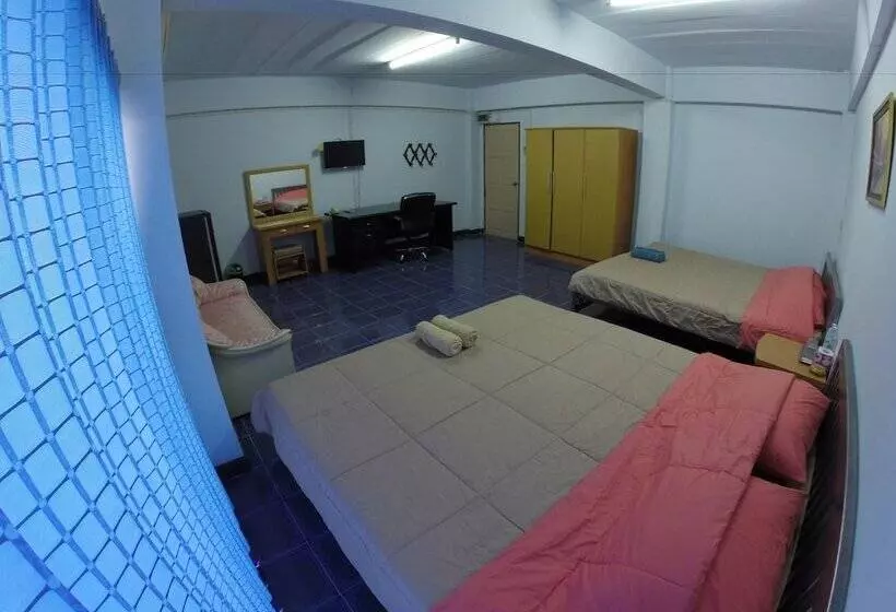 Hotelli Earth Mansion Sai 5