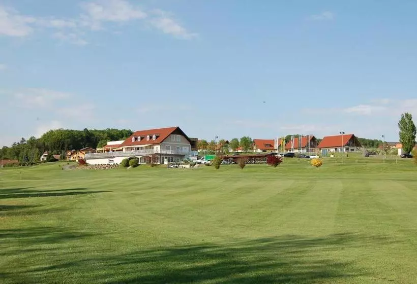 Hotelli Golf Resort Klöch