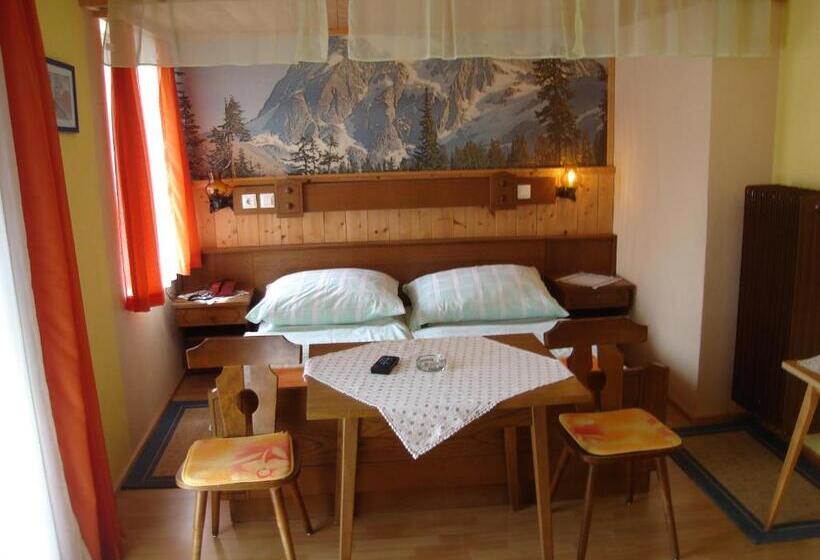 فندق Hirscheggerhof