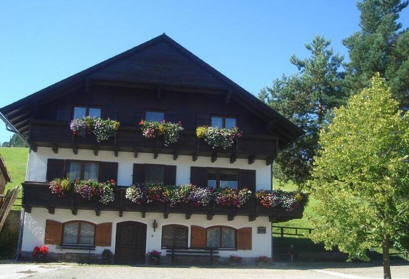 فندق Hirscheggerhof