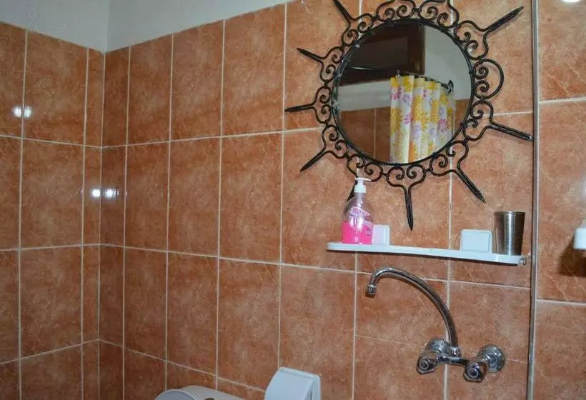 Hotelli Hôtel Restaurant La Gazelle De Dades