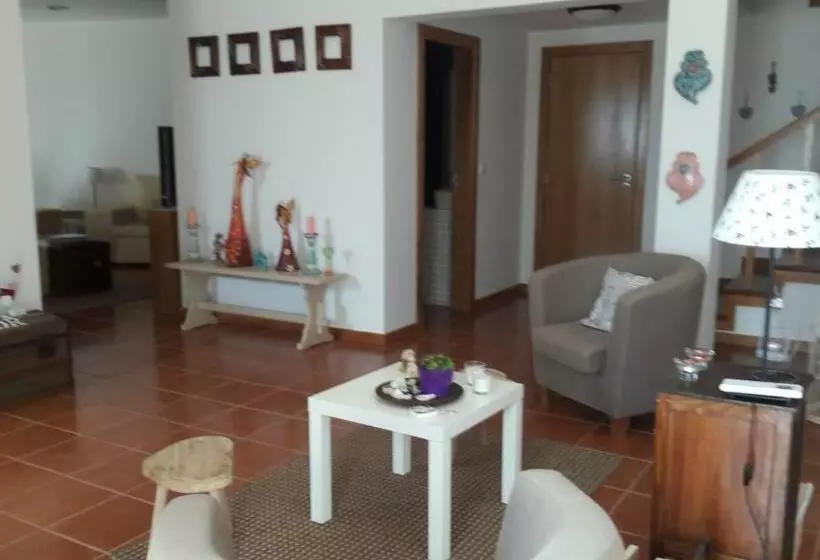 ホテル Quinta Vale Do Nox