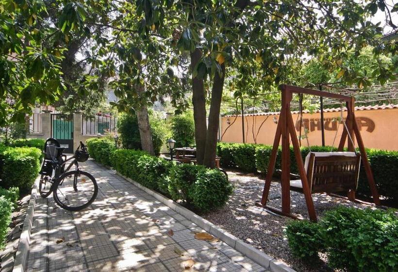 بنسيون Anita Guest House & Relax