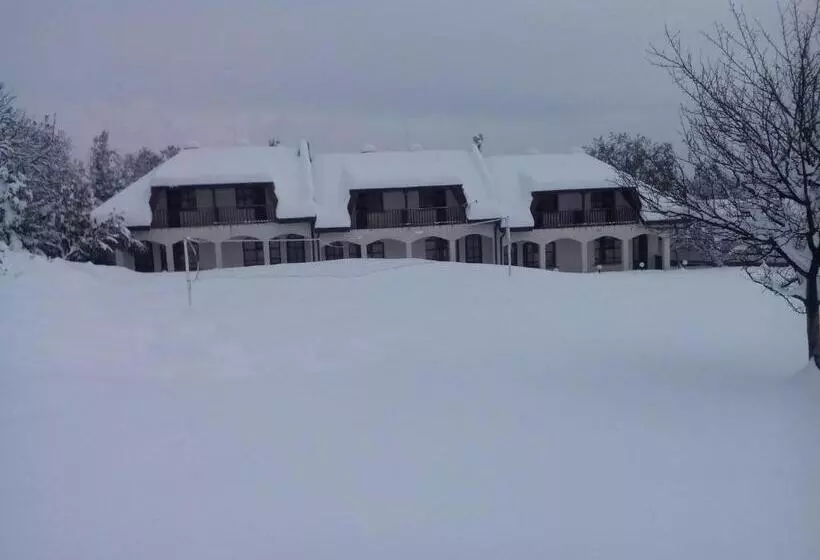 Majatalo Complex Roden Kray