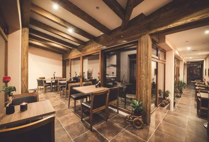 ペンション Penzion Víno Hruška Blatnička