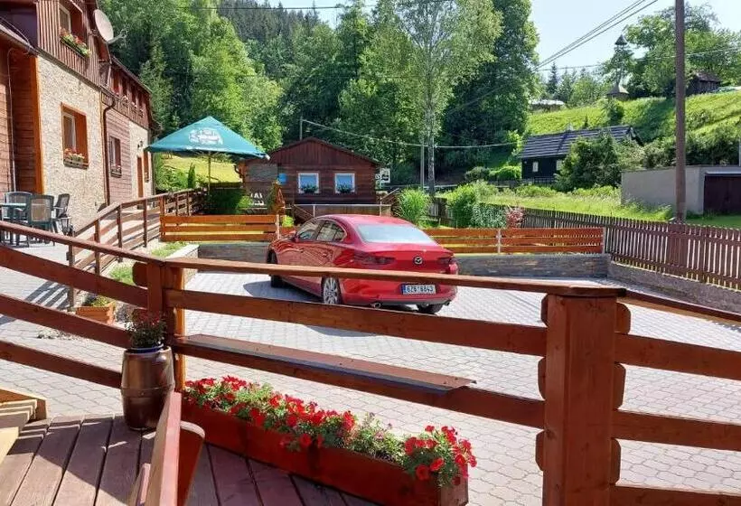 Majatalo U Veselé Lišky