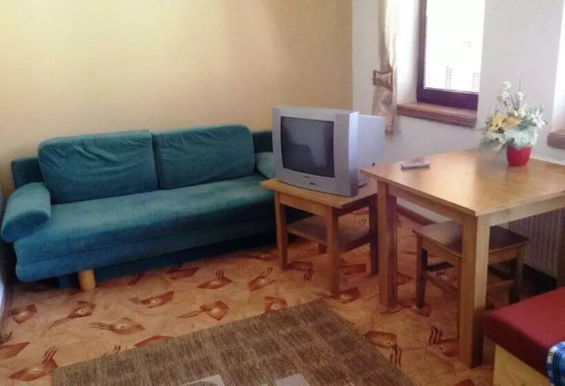 Majatalo Ubytovanie Anka Sučanská