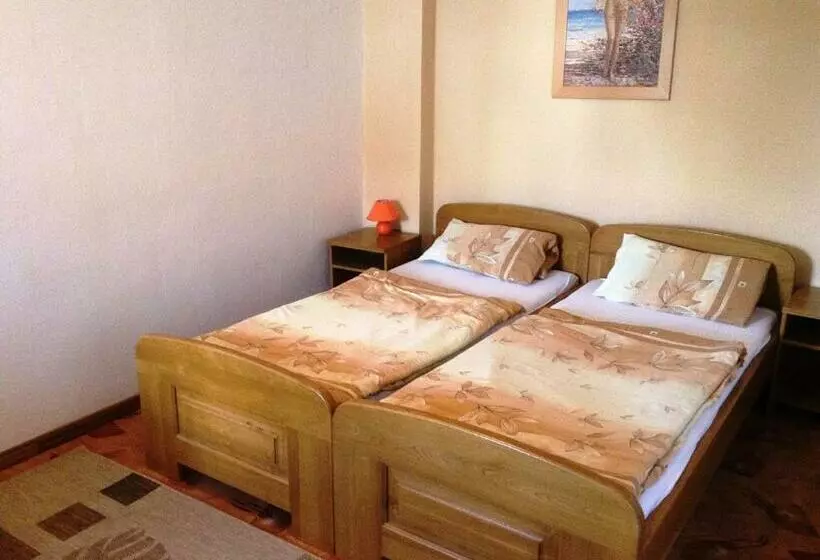 Majatalo Ubytovanie Anka Sučanská