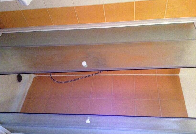 بنسيون Ubytovanie Anka Sučanská