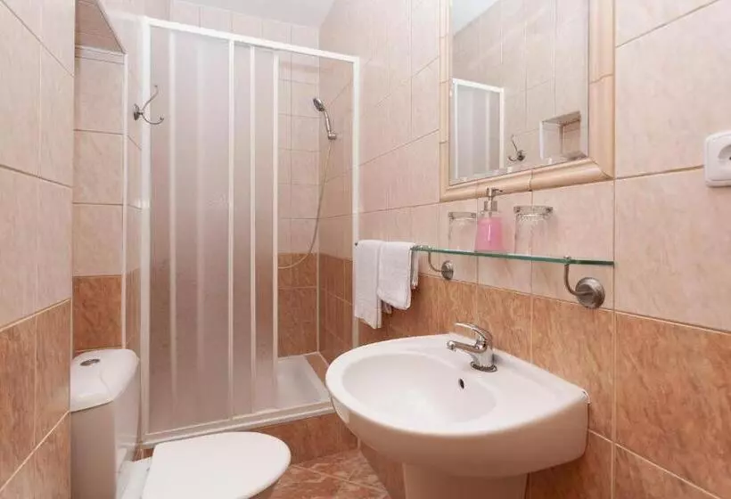 Majatalo Vila Javorinka