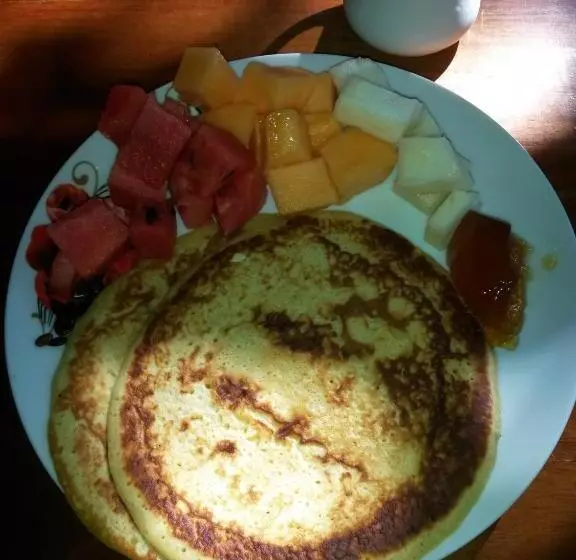 ユースホステル B&b, Family Run Homestay, Hospedaje La Penita