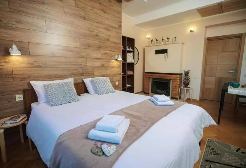 Retkeilymaja Fazenda Na Goncharakh