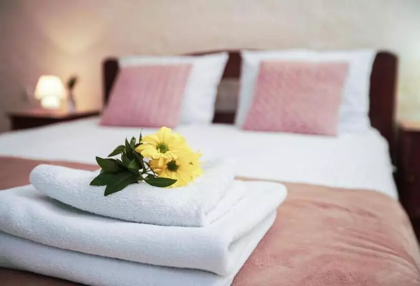 Retkeilymaja Fazenda Na Goncharakh