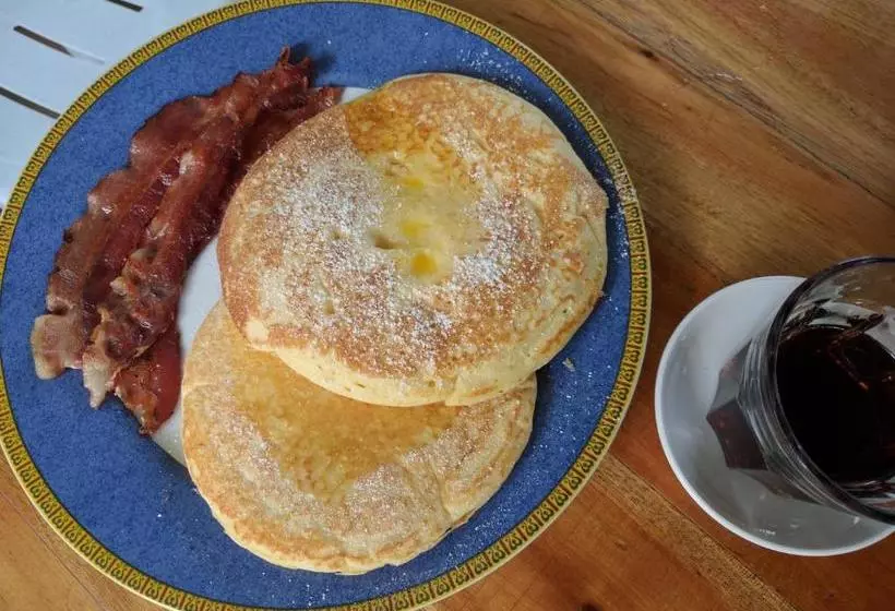 Aamiaismajoitus (B&B) Bjs Seaside