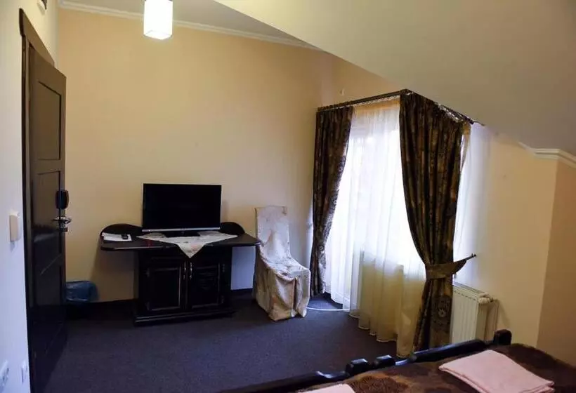 Hotelli Golden Palace