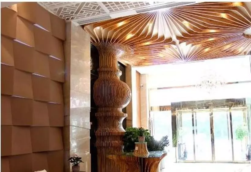 Hotelli Ibis Chengdu Wenjiang Center