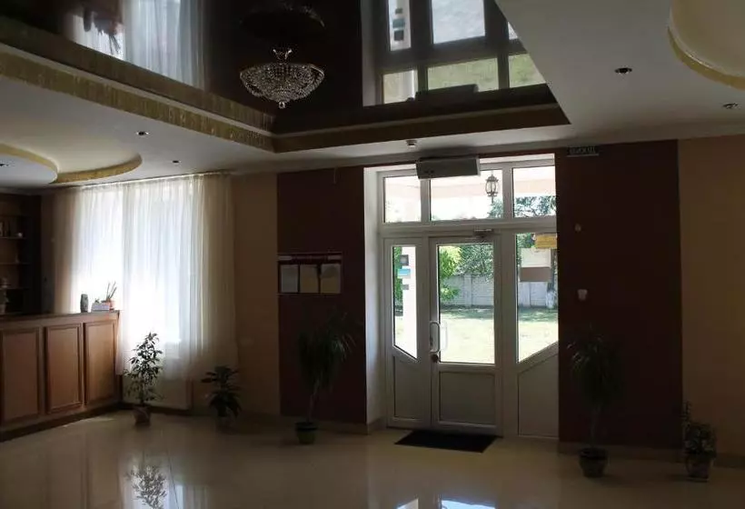 هتل Kremin