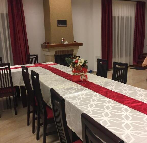 호텔 Pensiunea Cheile Apusenilor