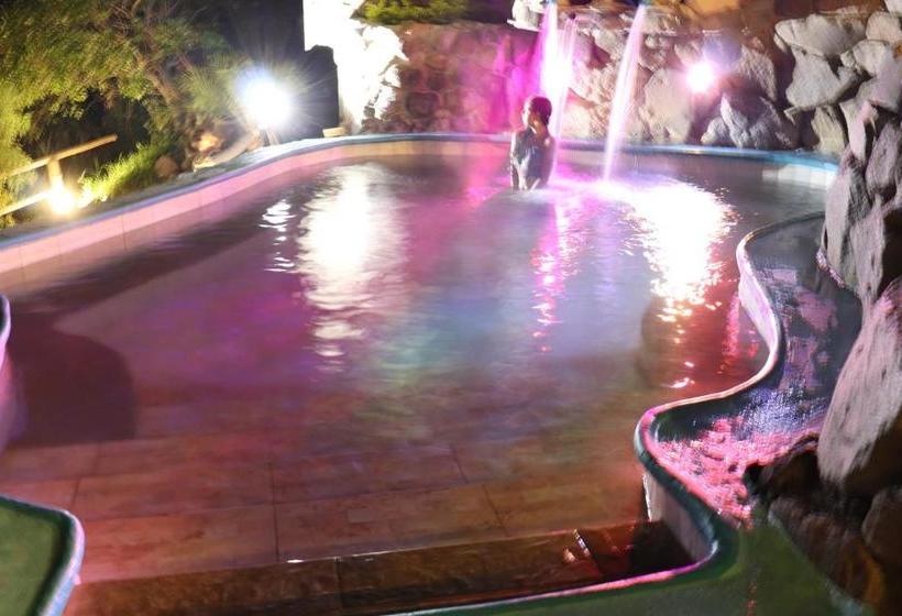 ホテル Termales Chachimbiro Fuente De Vida