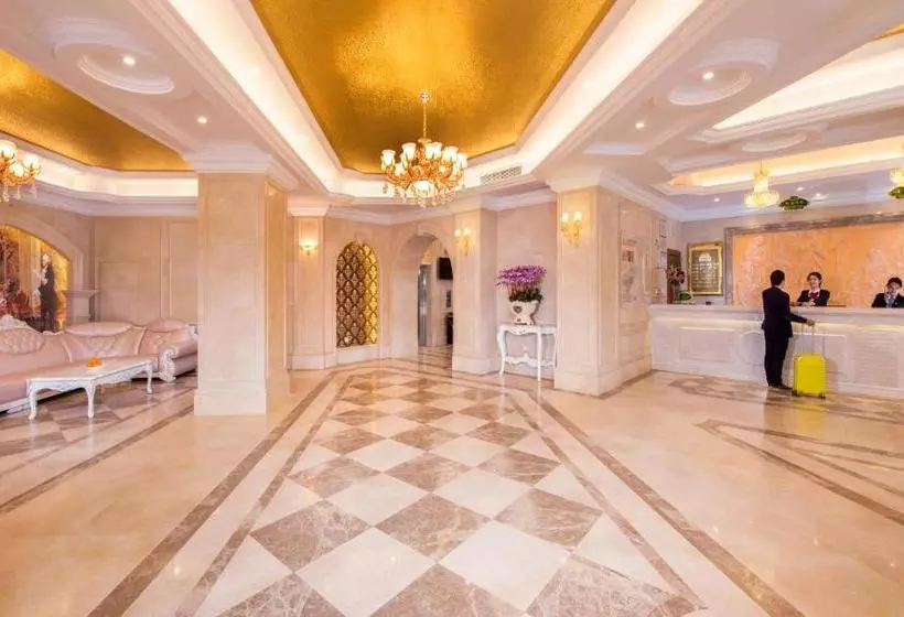 Vienna Hotel Puning South Huancheng Road High Speed Train Station