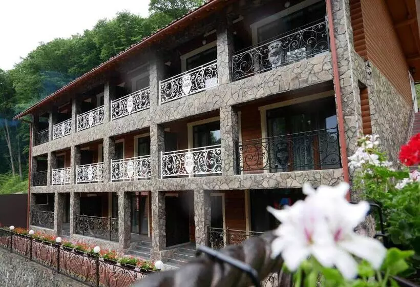 Hotelli Zatyshok