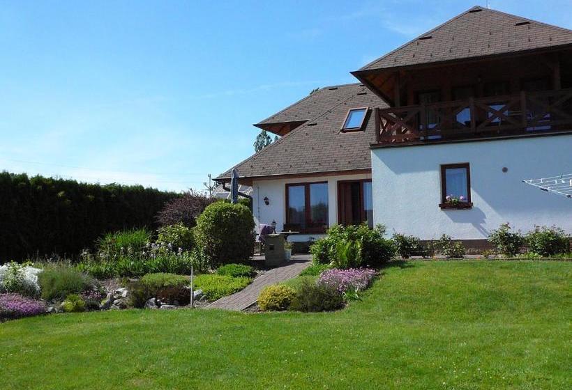 ペンション Apartmán V Krkonoších