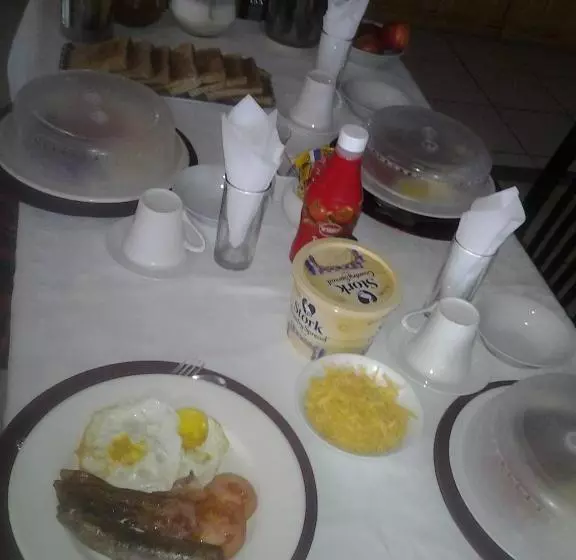 ペンション Baobab Tree Guest House