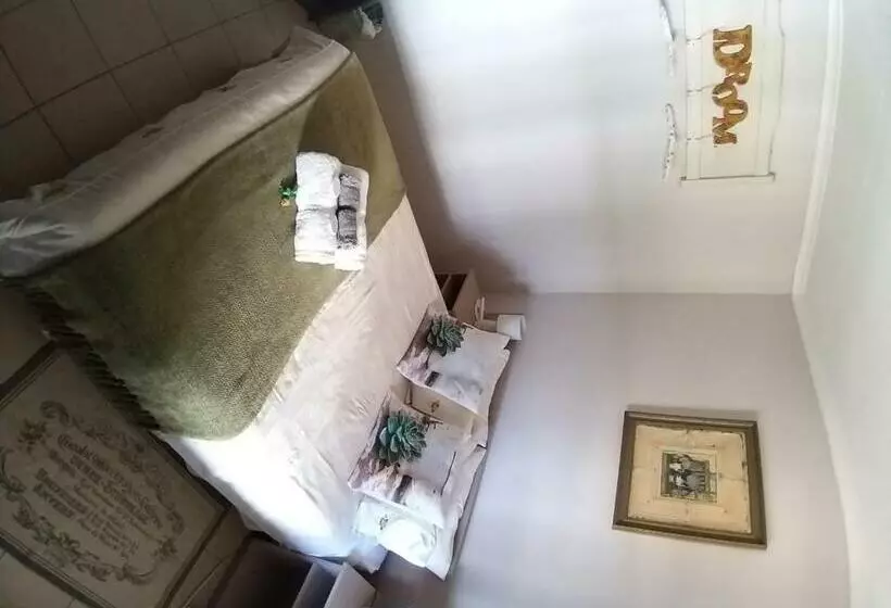 Majatalo Die Woestynroos Gastehuis