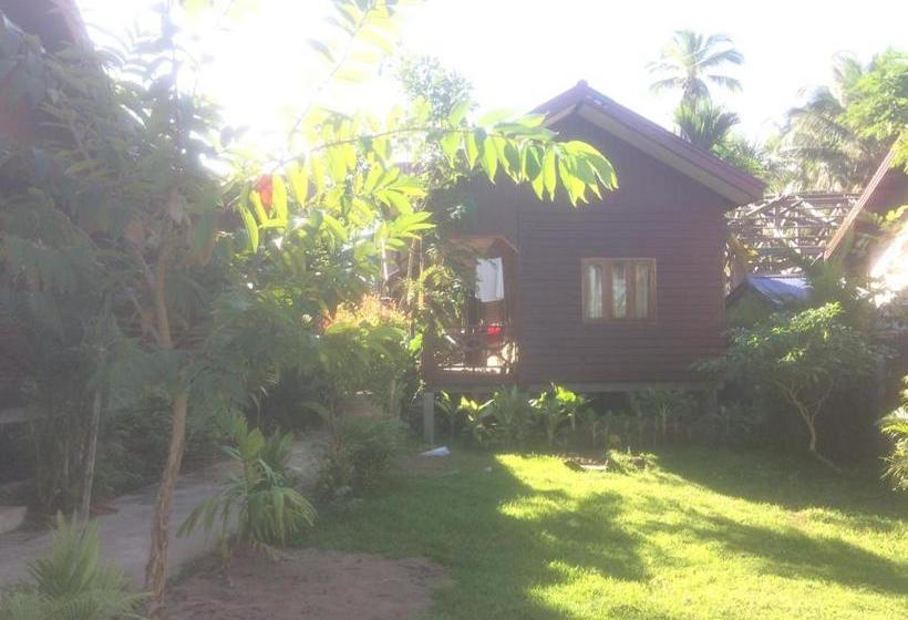 Pension Nongsak Riverside Guesthouse & Nongsak Guesthouse