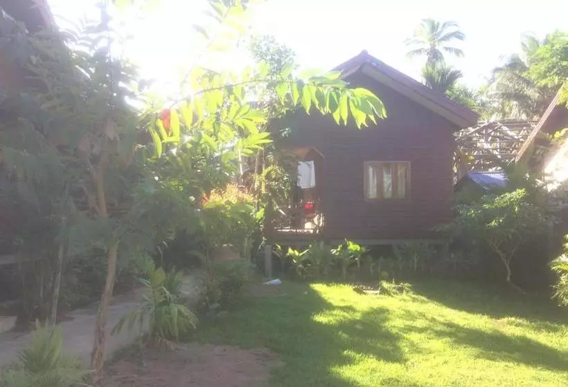 ペンション Nongsak Riverside Guesthouse & Nongsak Guesthouse