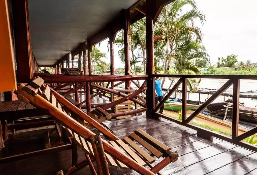 ペンション Nongsak Riverside Guesthouse & Nongsak Guesthouse