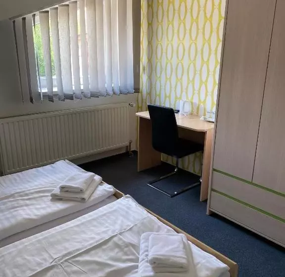 Majatalo Penzion Na Císařství