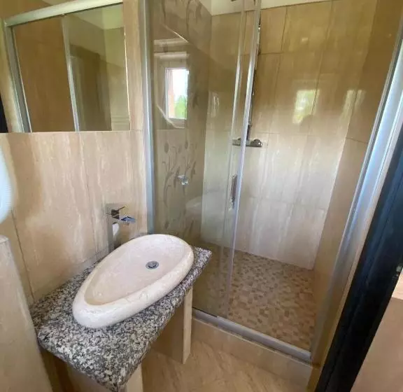 Majatalo Penzion Na Císařství