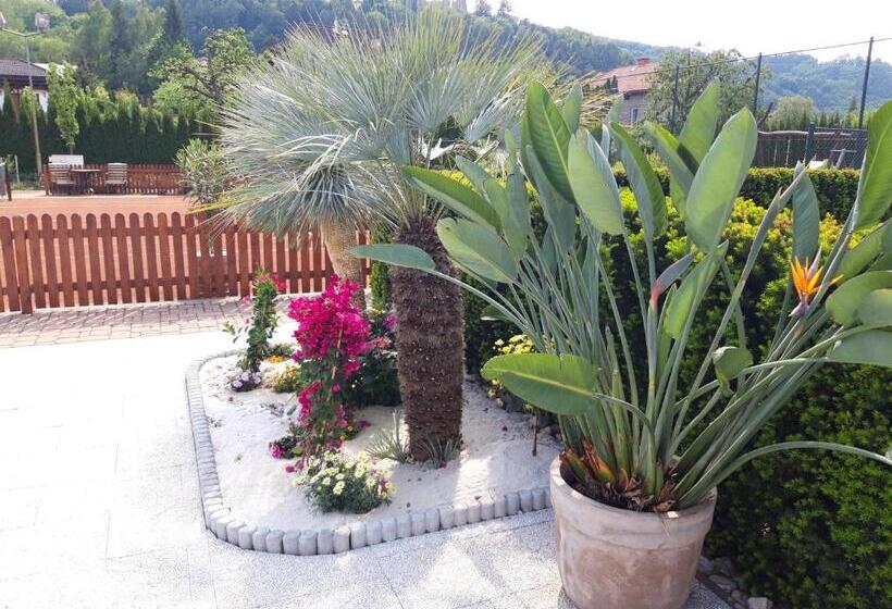 פנסיון Penzion Pod Hradem