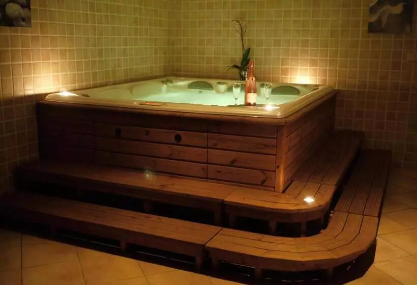 Majatalo Penzion Pod Hradem